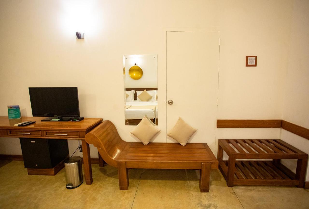 Kalu'S Hideaway Udawalawe Hotel Kültér fotó